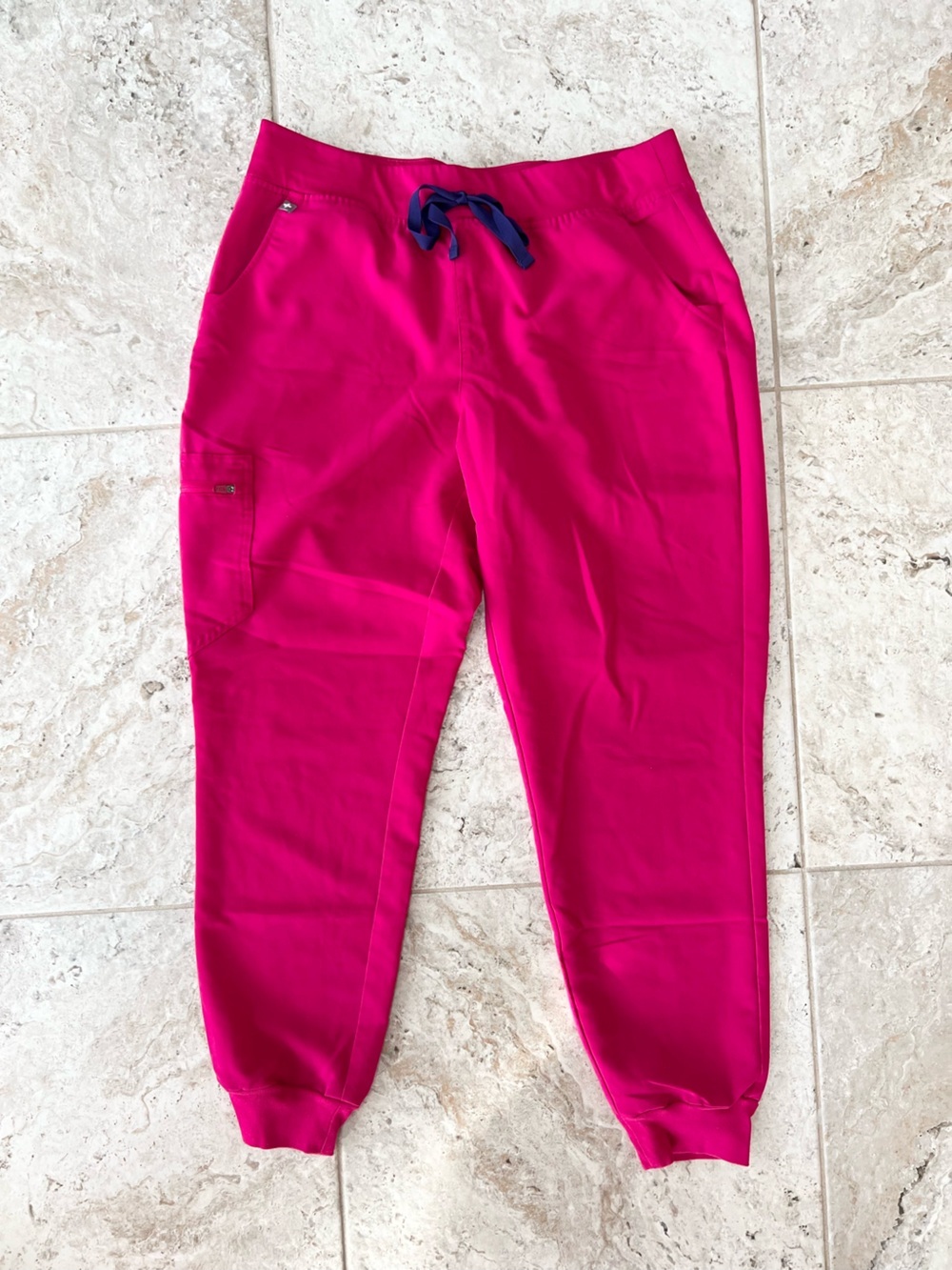 FIGS Zamora Jogger Scrub Pants Limited Edition Ultra Rose Pink (PO# 2928) Large